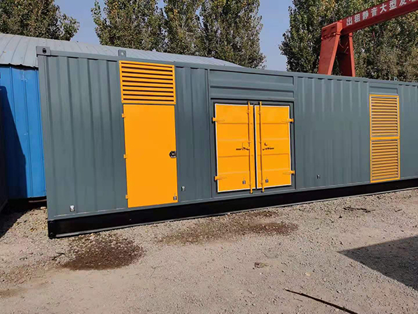 皇桐镇300kw 柴油发电机组用多大的空气开关？